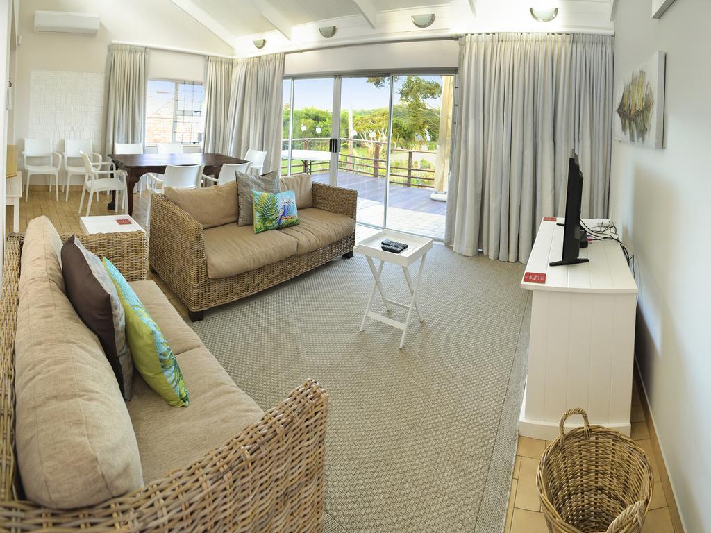 Addo River-View Lodge 콜체스터 외부 사진